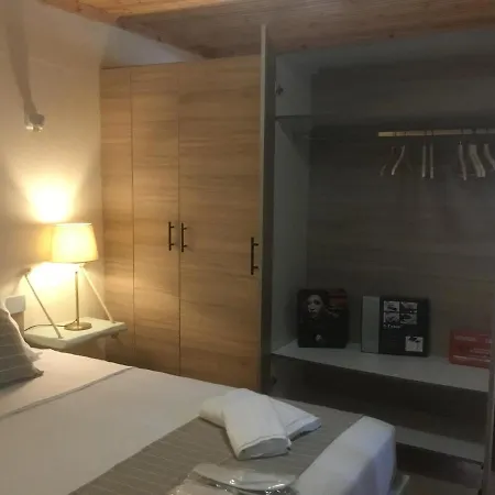 Sunny Semesterbostad Skála Marión