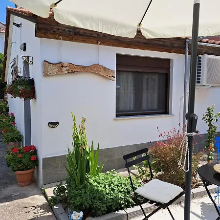 Sunny Holiday home Skala Marion