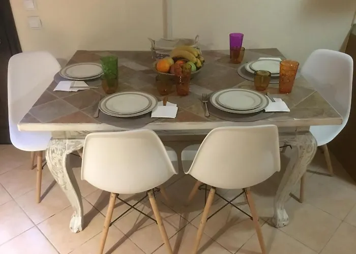 Sunny Skála Marión